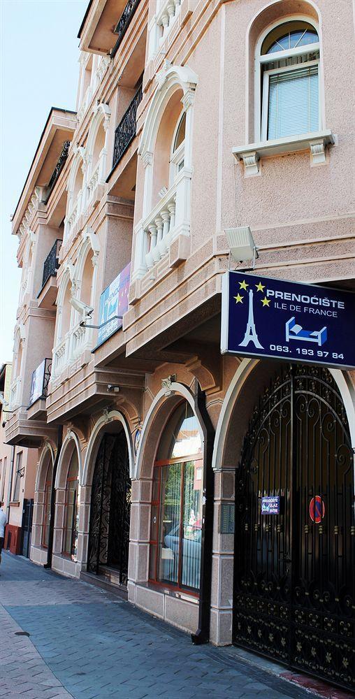 Vila Ile De France Novi Sad Bagian luar foto